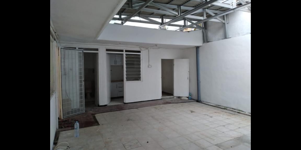 Sewa Rumah Bagus Siap Huni di Jalan Wisma Permai Barat Sewa Rumah Bagus Siap Huni di Jalan Wisma Permai Barat