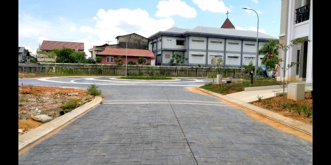 Rumah Green Synthesis, Pontianak, Kalimantan Barat Rumah Green Synthesis, Pontianak, Kalimantan Barat