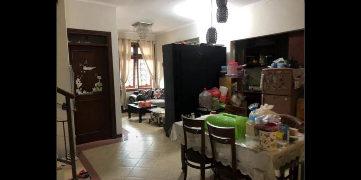 Jual Rumah Mewah Wiguna Tengah Regency Surabaya Jual Rumah Mewah Wiguna Tengah Regency Surabaya