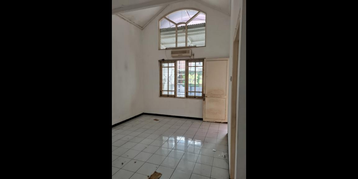 Sewa Rumah Rumah Kosong di Perumahan Griya Asri Surabaya Sewa Rumah Rumah Kosong di Perumahan Griya Asri Surabaya