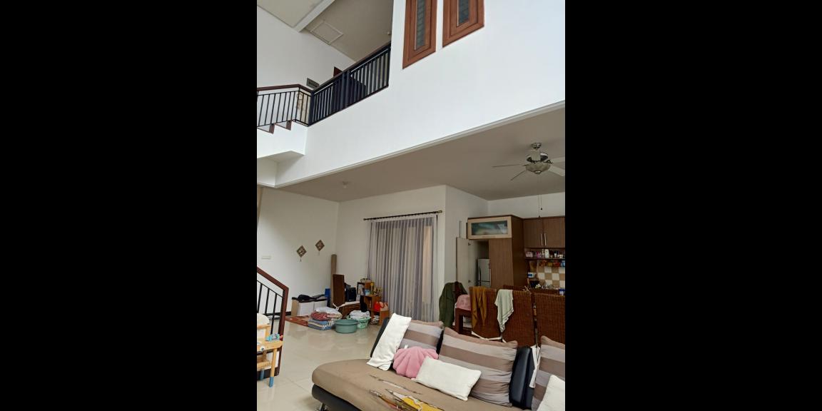 Rumah Mewah Minimalis Strategis di Kertajaya Indah Regency Rumah Mewah Minimalis Strategis di Kertajaya Indah Regency