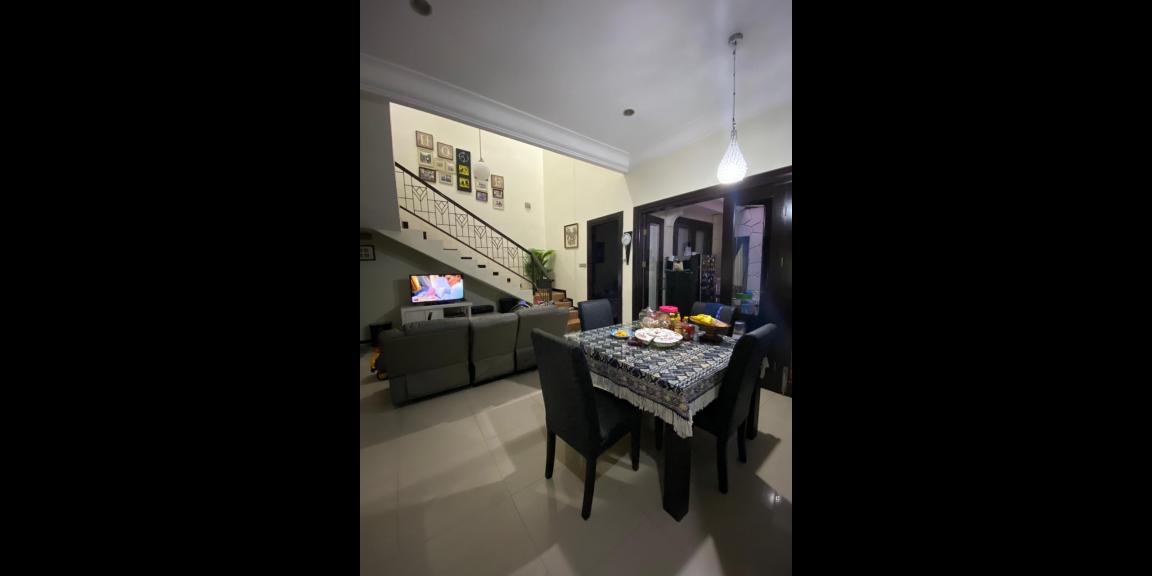 Jual Rumah Strategis 2 Lantai di Jemursari Regency daerah Tenggilis Surabaya Jual Rumah Strategis 2 Lantai di Jemursari Regency daerah Tenggilis Surabaya