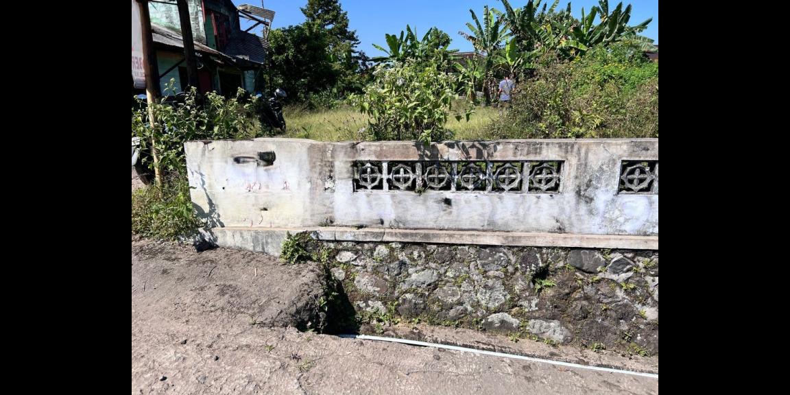 Tanah Strategis 930m² Tepi Jalan Raya Ngargoyoso Karanganyar Tanah Strategis 930m² Tepi Jalan Raya Ngargoyoso Karanganyar