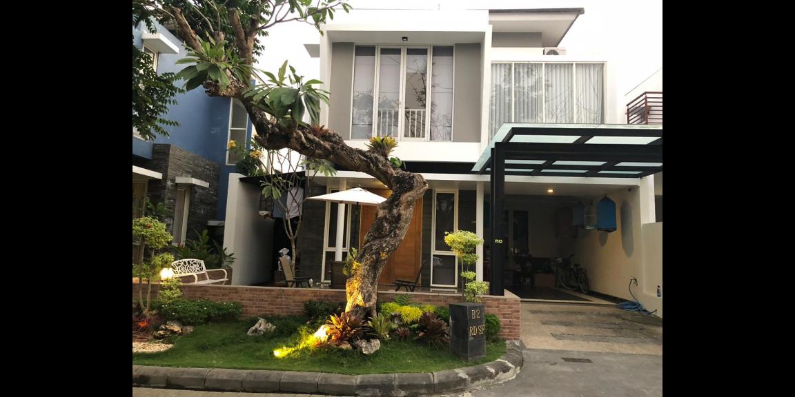Rumah MEWAH ISTIMEWA MINIMALIS 2 Lantai FULLY Furnished di Dalam Perumahan Maguwoharjo dekat Bandara Adisucipto Rumah MEWAH ISTIMEWA MINIMALIS 2 Lantai FULLY Furnished di Dalam Perumahan Maguwoharjo dekat Bandara Adisucipto