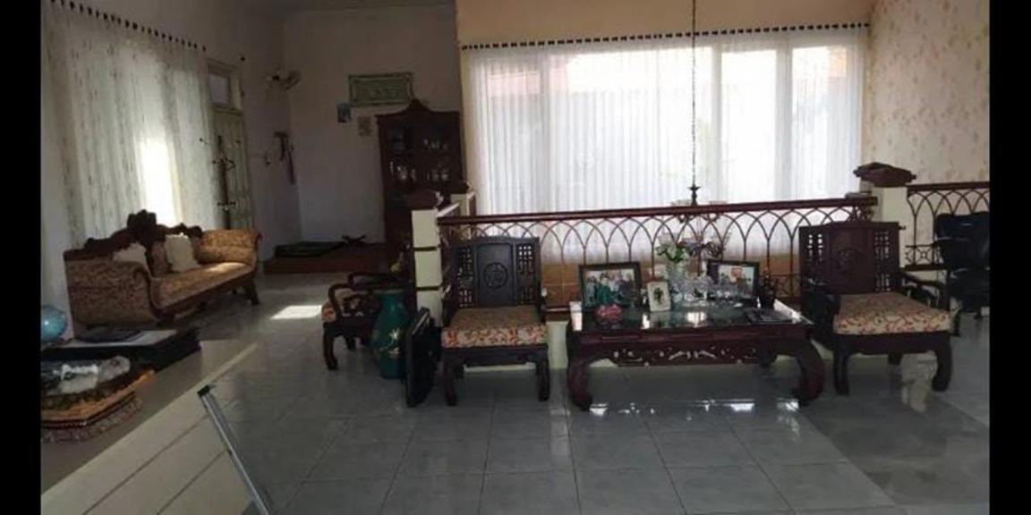 Rumah Mewah Rungkut Asri Daerah Rungkut Surabaya Rumah Mewah Rungkut Asri Daerah Rungkut Surabaya