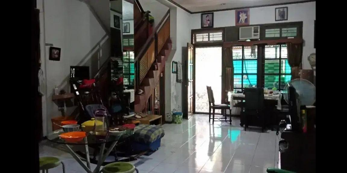Rumah Di Jalan Mulyosari Utara Kalisari Masih Bagus Rumah Di Jalan Mulyosari Utara Kalisari Masih Bagus