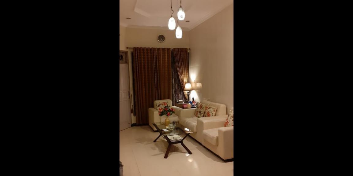 Rumah Minimalis Babatan Pantai Barat Shm Siap Huni Rumah Minimalis Babatan Pantai Barat Shm Siap Huni