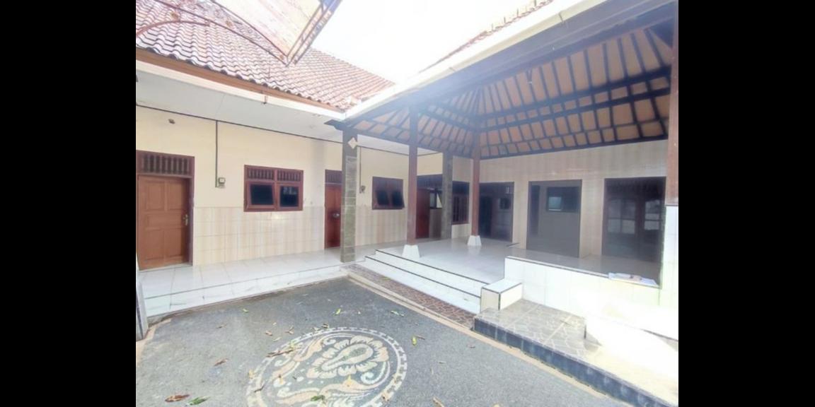 Jual Rumah Kost Kosong di Giri Puspa Kuta Selatan Jual Rumah Kost Kosong di Giri Puspa Kuta Selatan