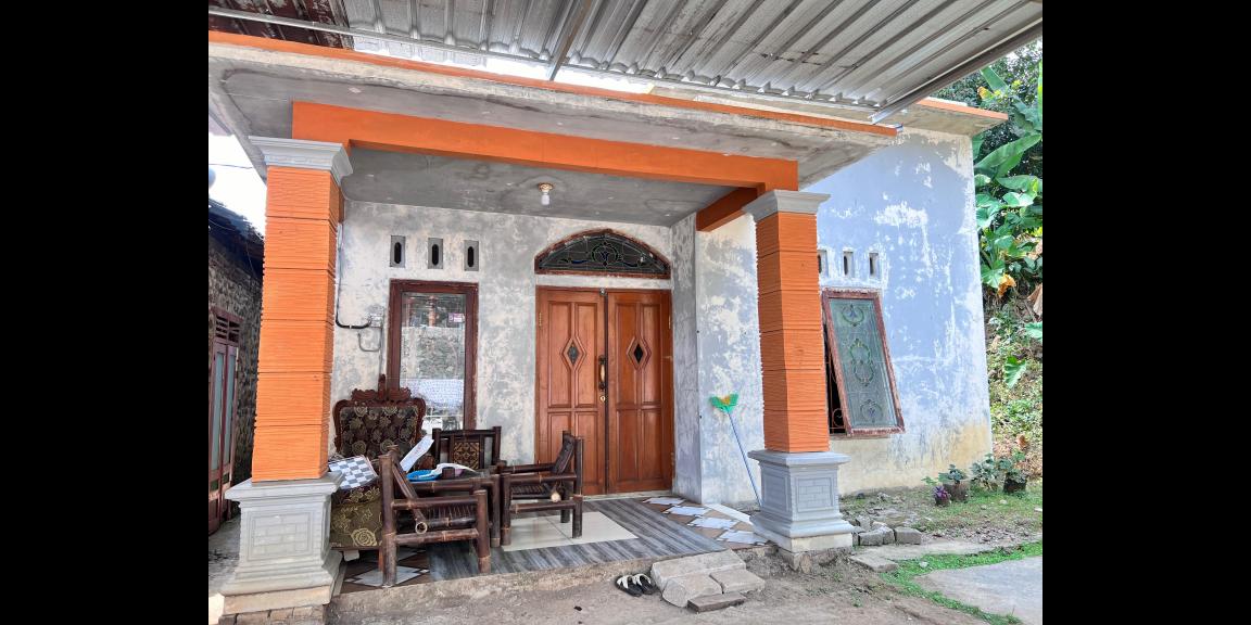 Dijual 2 Rumah 1028m Tepi Jl Raya Ngargoyoso Karanganyar Dijual 2 Rumah 1028m Tepi Jl Raya Ngargoyoso Karanganyar