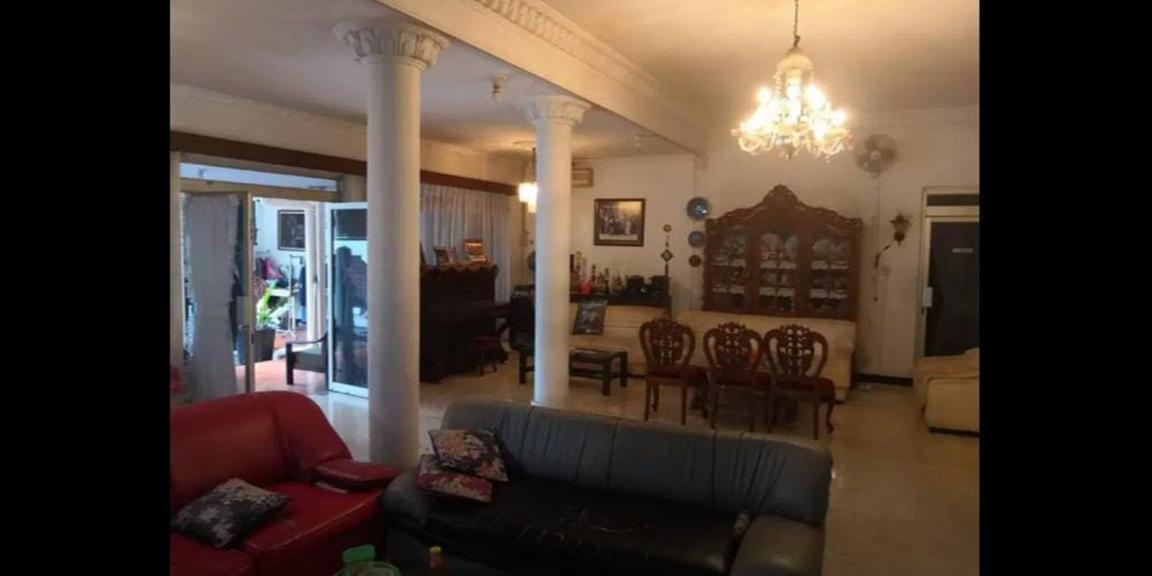 Jual Rumah Mewah Jemursari Utara daerah Wonocolo Jual Rumah Mewah Jemursari Utara daerah Wonocolo