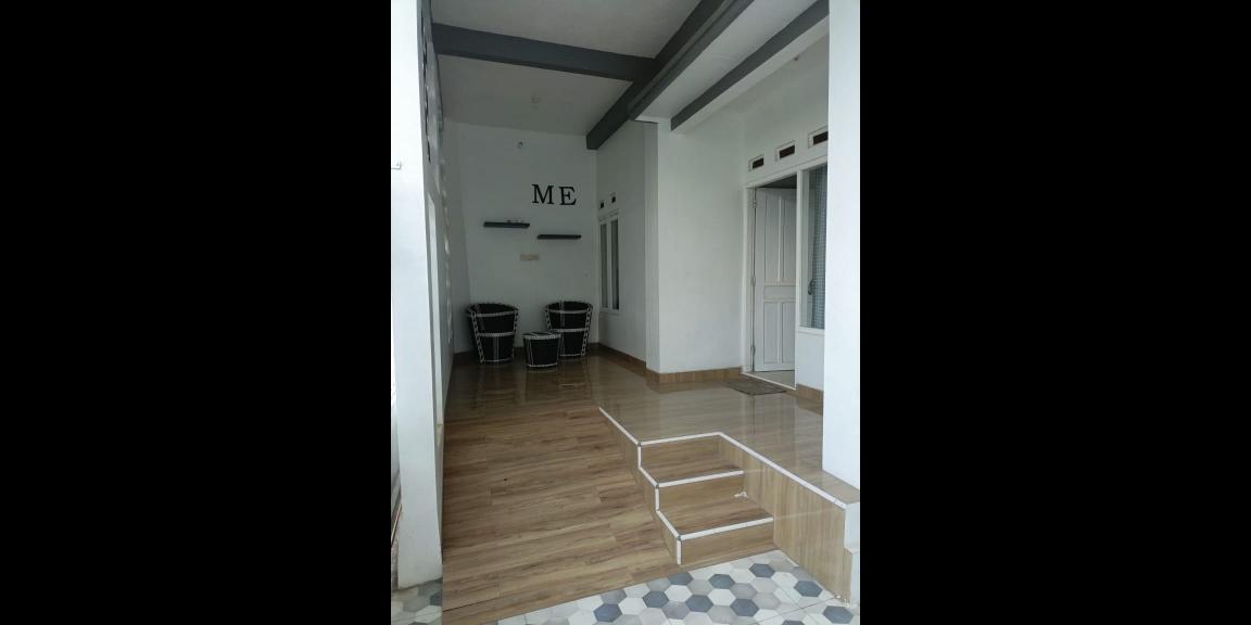 Rumah Mewah Kawasan Bisnis Tasikmadu Karanganyar Rumah Mewah Kawasan Bisnis Tasikmadu Karanganyar