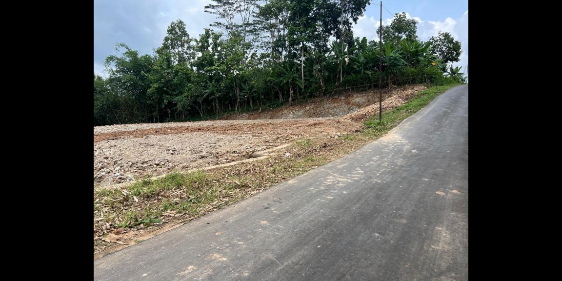 Tanah 1685m² Siap Bangun Dekat Pasar Mojogedang Tanah 1685m² Siap Bangun Dekat Pasar Mojogedang