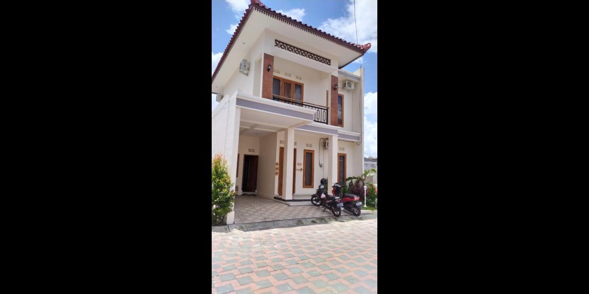 RUMAH DALAM KOTA JOGJA DEKAT XT SQUARE RUMAH DALAM KOTA JOGJA DEKAT XT SQUARE