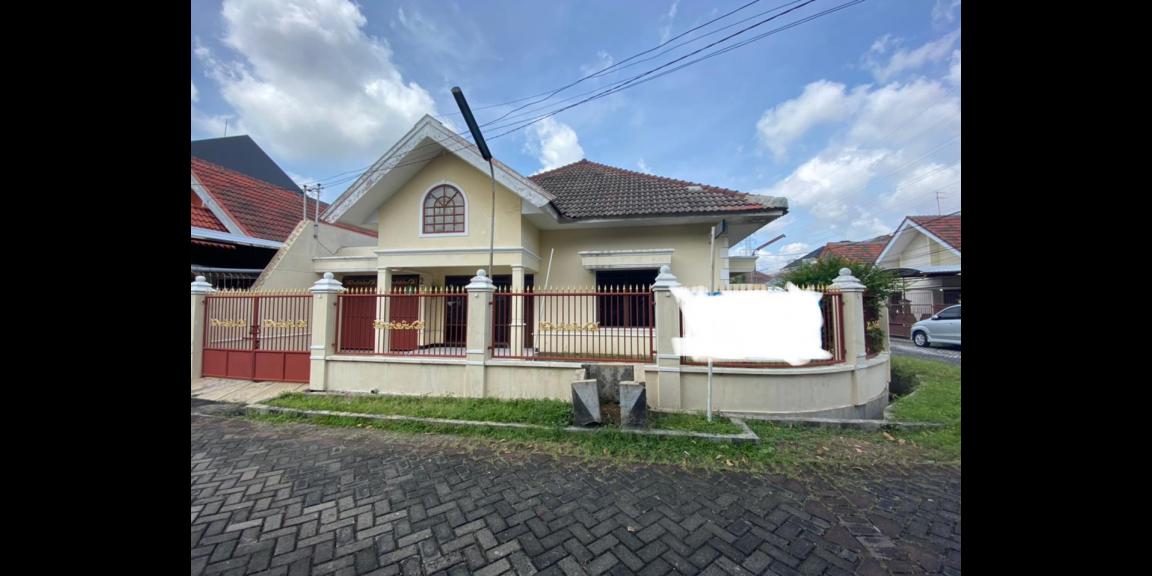 Dijual Rumah Manyar Tirtoyoso Utara Dijual Rumah Manyar Tirtoyoso Utara