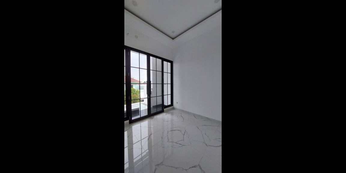 Rumah Baru Semi Furnished Lokasi Tengah Kota di Mojo Gubeng Surabaya Rumah Baru Semi Furnished Lokasi Tengah Kota di Mojo Gubeng Surabaya