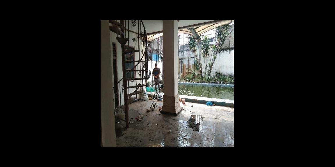 Jual Rumah Kosong di Jalan Wijaya Kusuma, Tangerang Selatan Jual Rumah Kosong di Jalan Wijaya Kusuma, Tangerang Selatan