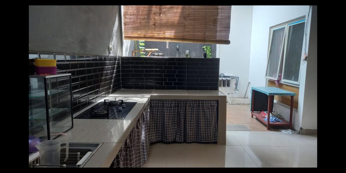 Rumah Murah Full Renovasi Lokasi The Taman Dhika Buduran Sidoarjo Rumah Murah Full Renovasi Lokasi The Taman Dhika Buduran Sidoarjo
