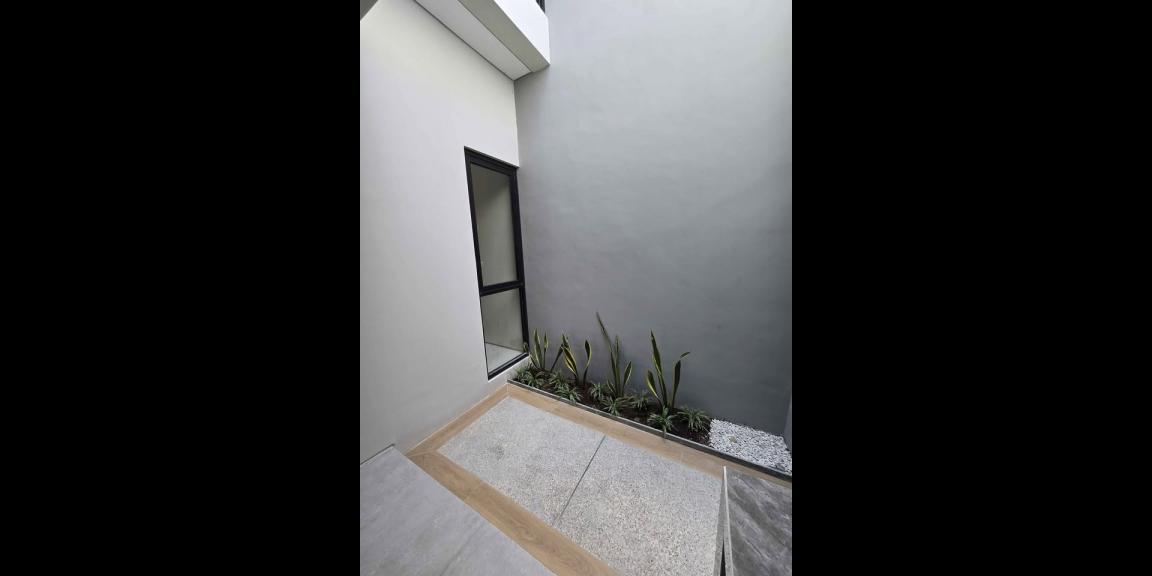 Rumah Baru Minimalis Modern Lokasi Perumahan Medokan Ayu Rungkut Surabaya Rumah Baru Minimalis Modern Lokasi Perumahan Medokan Ayu Rungkut Surabaya