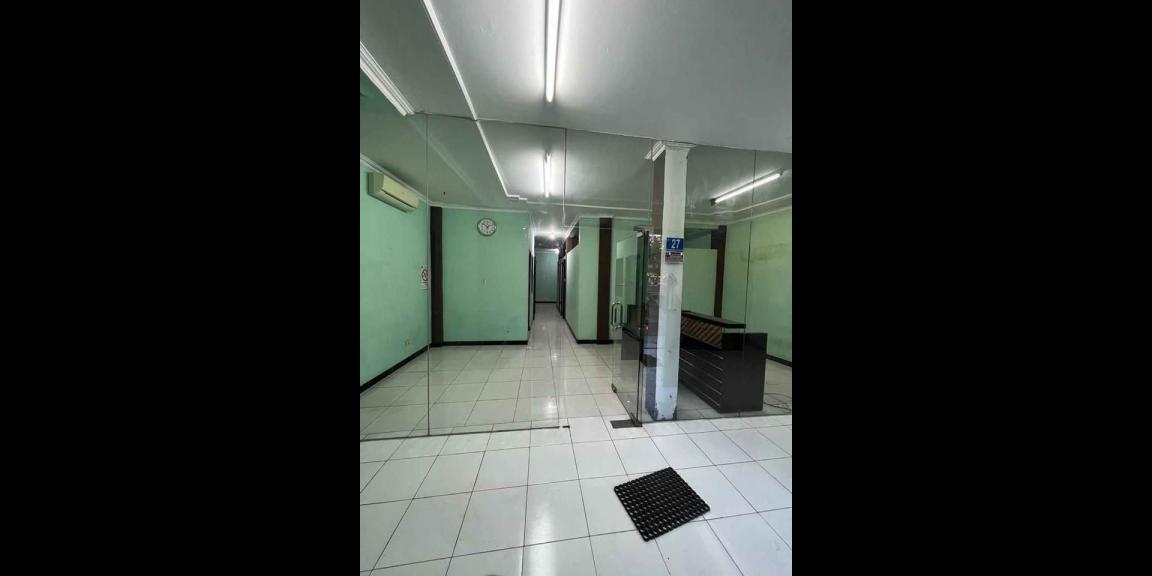 Ruko 2 Lantai 0 Jalan Raya Strategis di Tengah Kota Lokasi Bronggalan Surabaya Ruko 2 Lantai 0 Jalan Raya Strategis di Tengah Kota Lokasi Bronggalan Surabaya