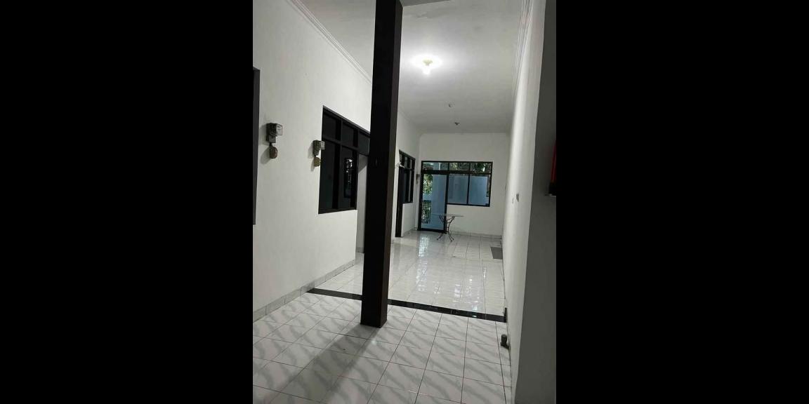 Ruko 2 Lantai 0 Jalan Raya Strategis di Tengah Kota Lokasi Bronggalan Surabaya Ruko 2 Lantai 0 Jalan Raya Strategis di Tengah Kota Lokasi Bronggalan Surabaya