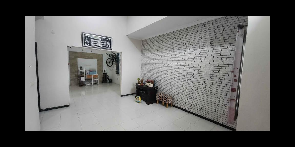 Rumah Mepet Surabaya Semi Furnished Siap Huni Lokasi Perumahan Medaeng Waru Sidoarjo Rumah Mepet Surabaya Semi Furnished Siap Huni Lokasi Perumahan Medaeng Waru Sidoarjo