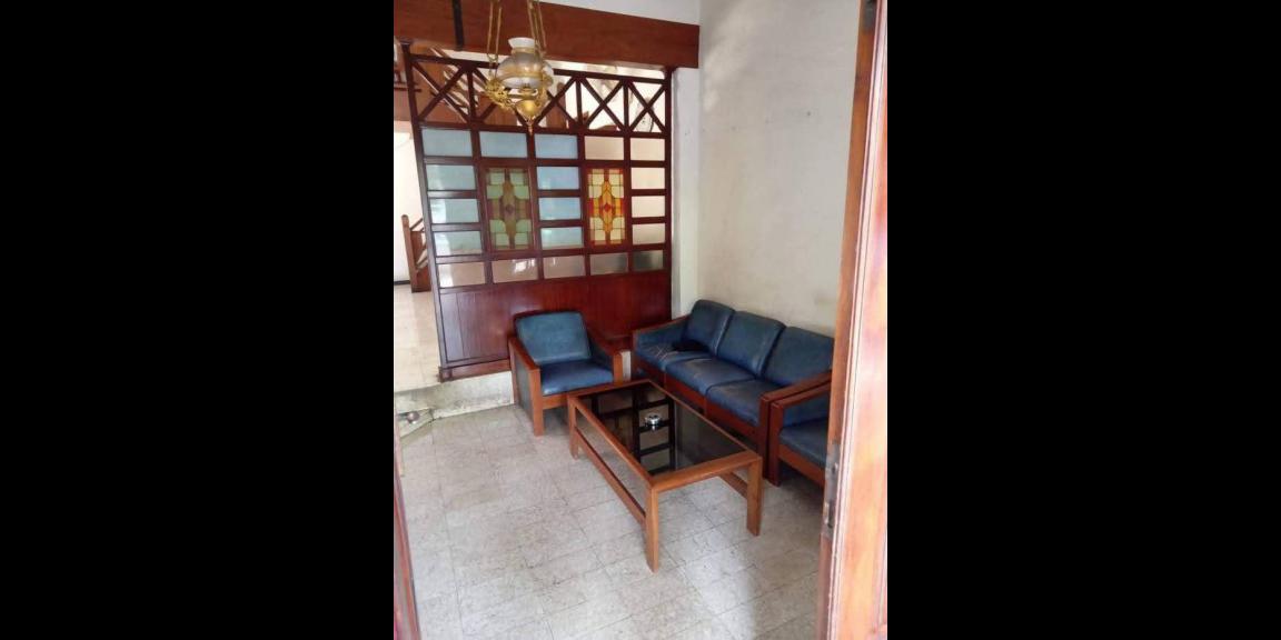 Disewakan Rumah Siap Huni Lokasi Ketintang Permai Surabaya Selatan Disewakan Rumah Siap Huni Lokasi Ketintang Permai Surabaya Selatan