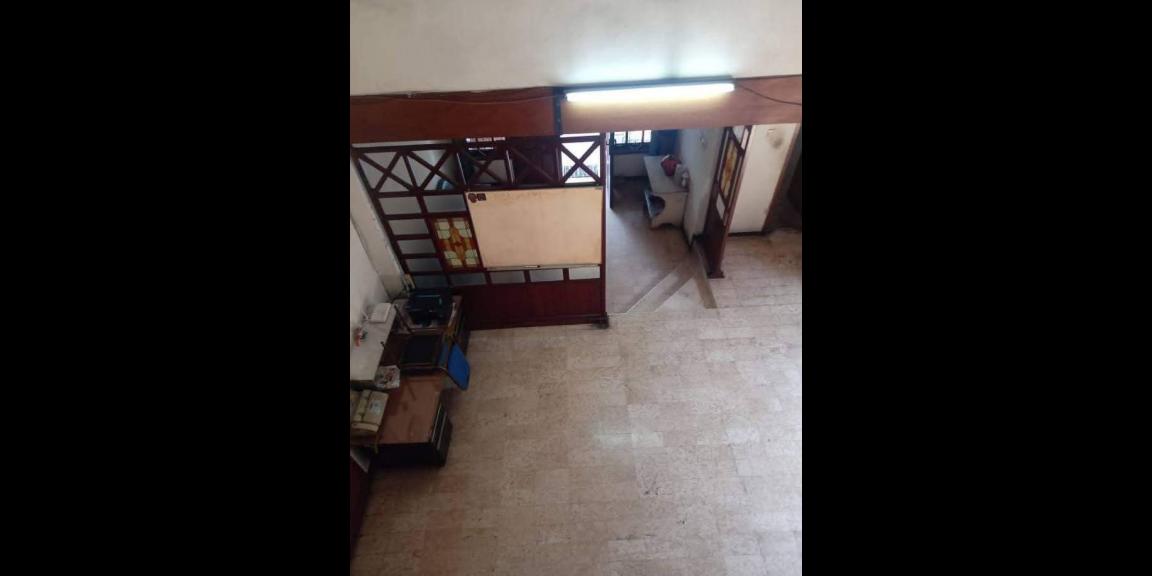 Disewakan Rumah Siap Huni Lokasi Ketintang Permai Surabaya Selatan Disewakan Rumah Siap Huni Lokasi Ketintang Permai Surabaya Selatan