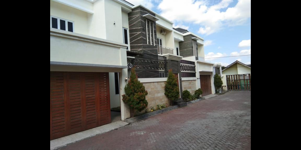 Rumah ELITE dan LUX di dalam PERUMAHAN Selatan AMPLAS dalam Ringroad dekat berbagai Pusat Bisnis dan Kampus UIN Rumah ELITE dan LUX di dalam PERUMAHAN Selatan AMPLAS dalam Ringroad dekat berbagai Pusat Bisnis dan Kampus UIN