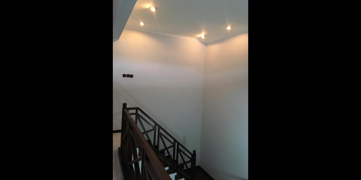 Jual Rumah Mewah 2 Lantai kawasan Pucang Anom Surabaya Jual Rumah Mewah 2 Lantai kawasan Pucang Anom Surabaya