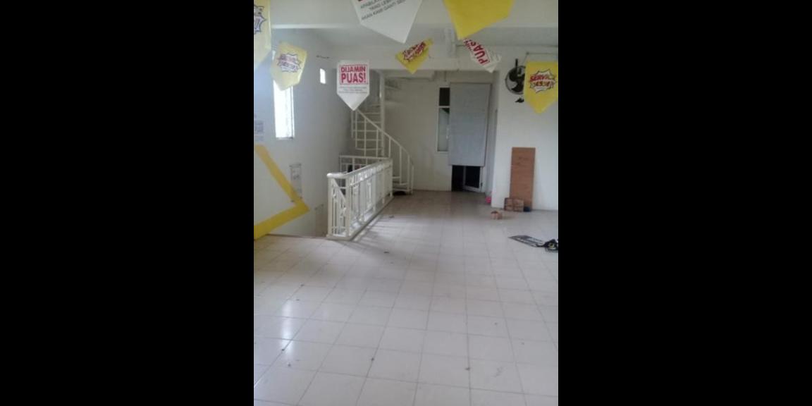 Ruko Kosong Strategis Siap Pakai di Taman Puspa Raya Surabaya Ruko Kosong Strategis Siap Pakai di Taman Puspa Raya Surabaya