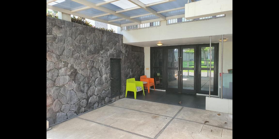 Rumah Mewah Siap Huni Kawasan Graha Family Kota Surabaya Rumah Mewah Siap Huni Kawasan Graha Family Kota Surabaya