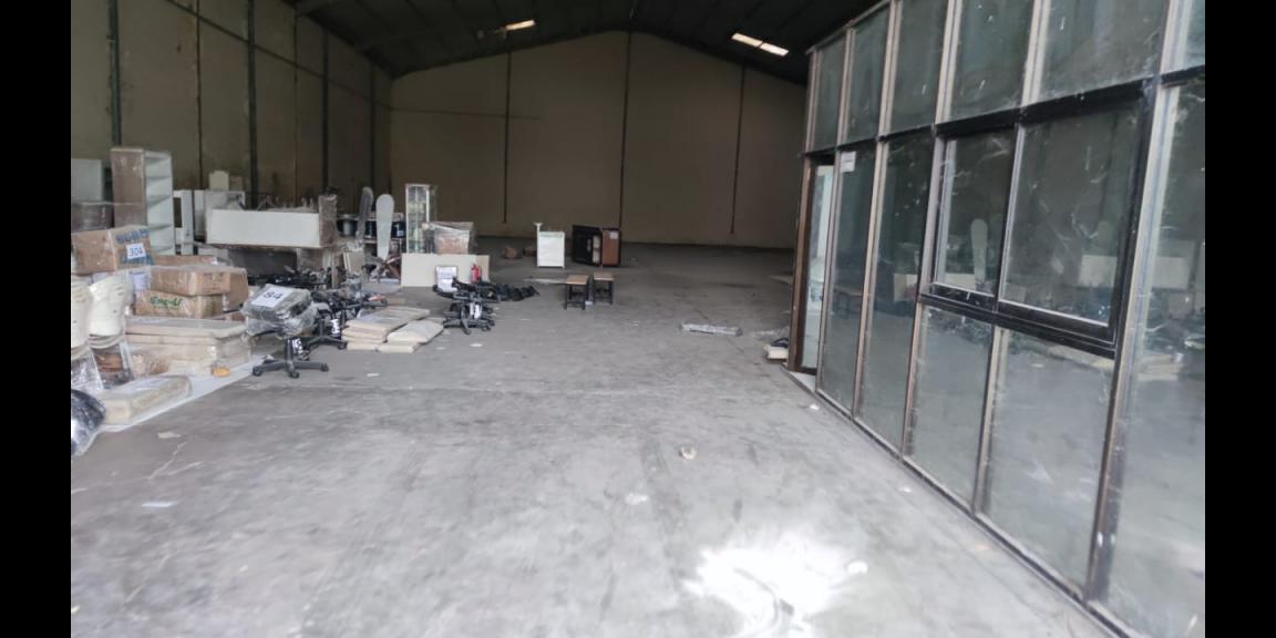 Jual Gudang Kosong di Pergudangan Romokalisari Surabaya Jual Gudang Kosong di Pergudangan Romokalisari Surabaya