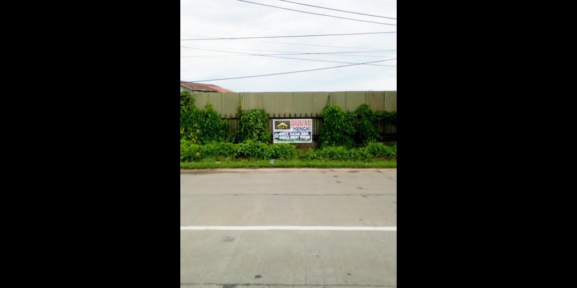 Tanah Khatulistiwa, Siantan, Pontianak, Kalimantan Barat Tanah Khatulistiwa, Siantan, Pontianak, Kalimantan Barat