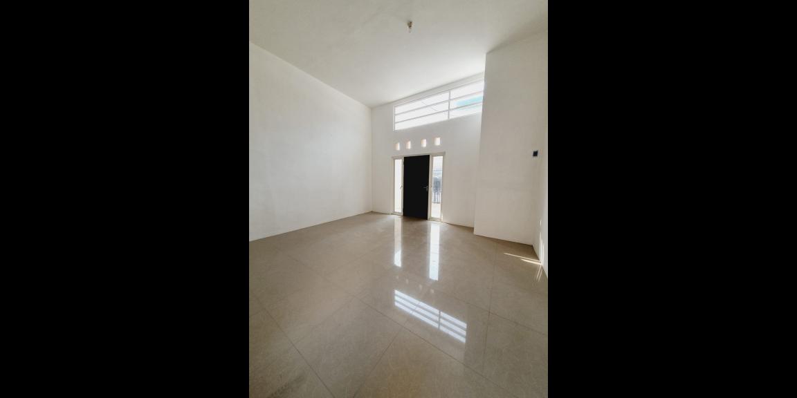 Rumah Manukan Mukti Masih Baru Gress di Kota Surabaya Rumah Manukan Mukti Masih Baru Gress di Kota Surabaya