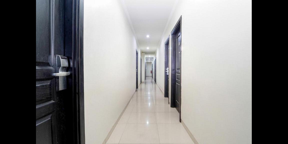 Jual Ex Hotel Sangat Strategis di Pusat Kota Surabaya Daerah Ketabang Jual Ex Hotel Sangat Strategis di Pusat Kota Surabaya Daerah Ketabang