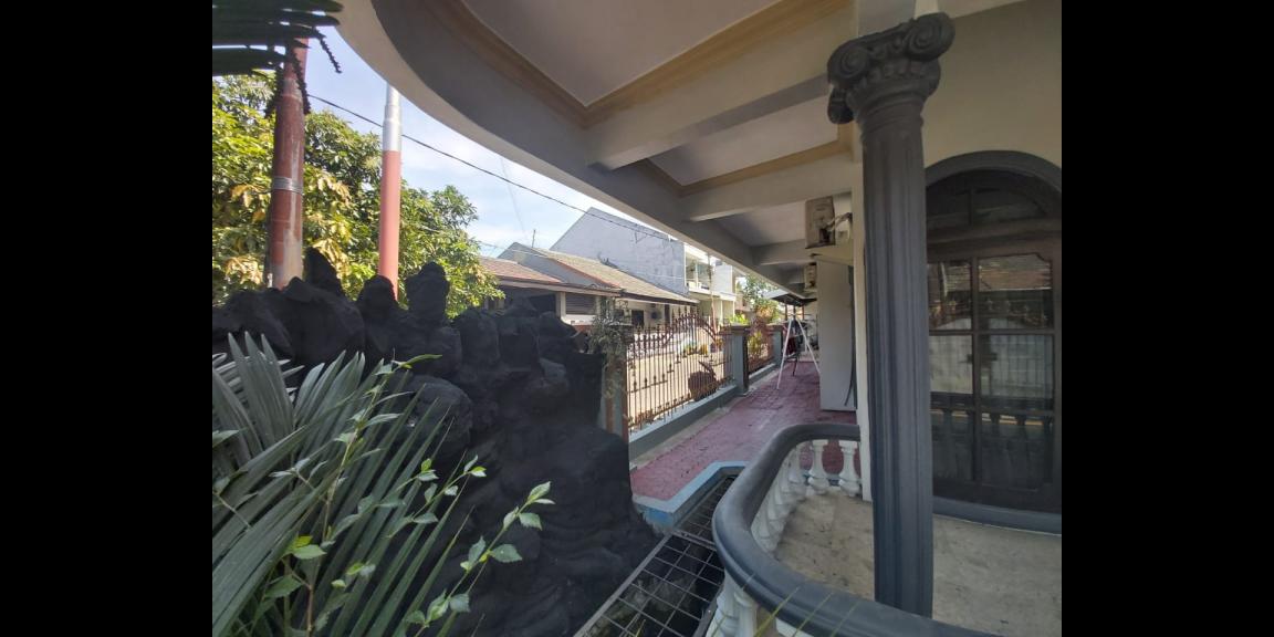 Di Jual Rumah Kost Satu Setengah Lantai daerah Bendul Merisi Permai Surabaya Di Jual Rumah Kost Satu Setengah Lantai daerah Bendul Merisi Permai Surabaya