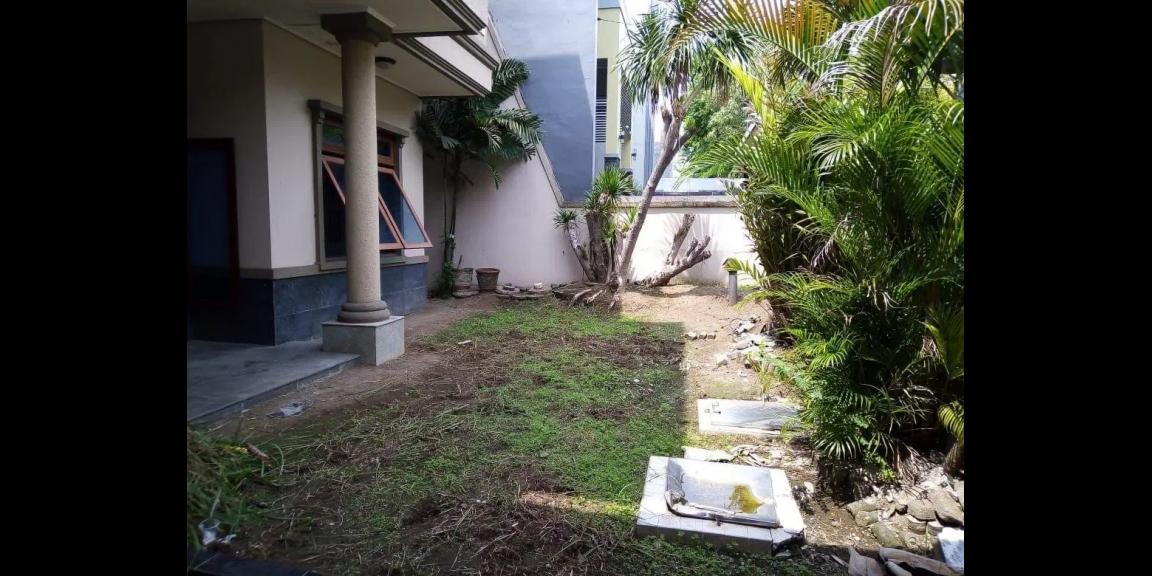 Rumah Mewah Siap Huni Kawasan Perum Galaxy Bumi Permai Rumah Mewah Siap Huni Kawasan Perum Galaxy Bumi Permai