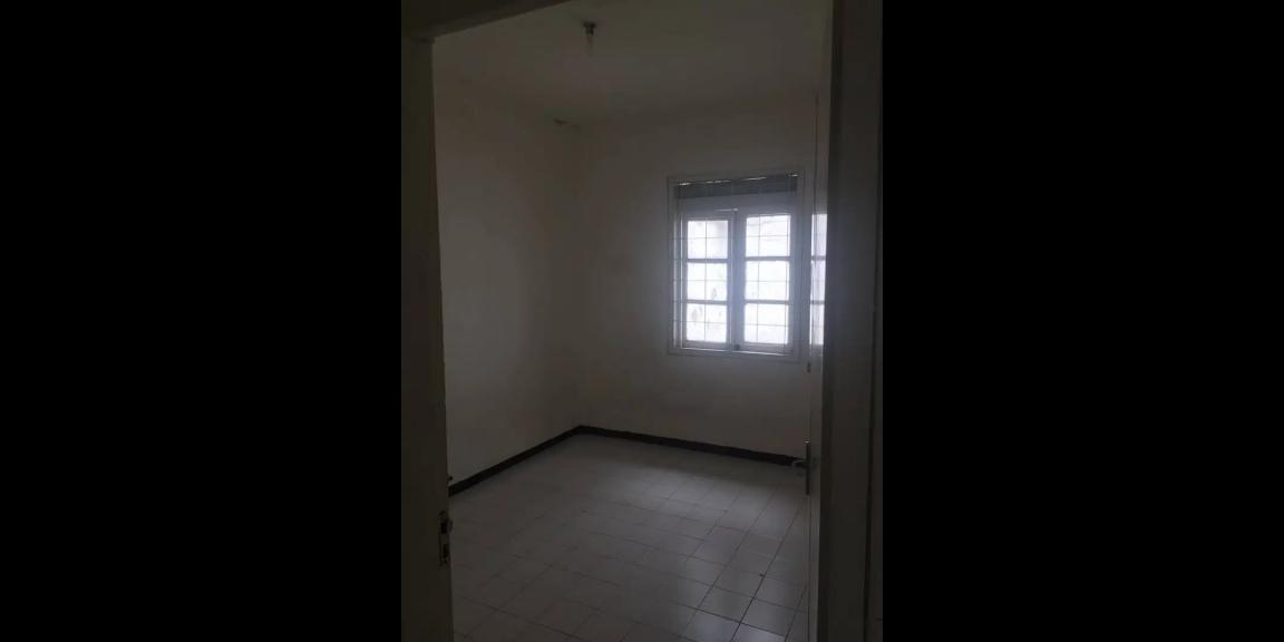 Jual Rumah Semolowaru Elok Timur SHM kawasan Kali Jagir Jual Rumah Semolowaru Elok Timur SHM kawasan Kali Jagir