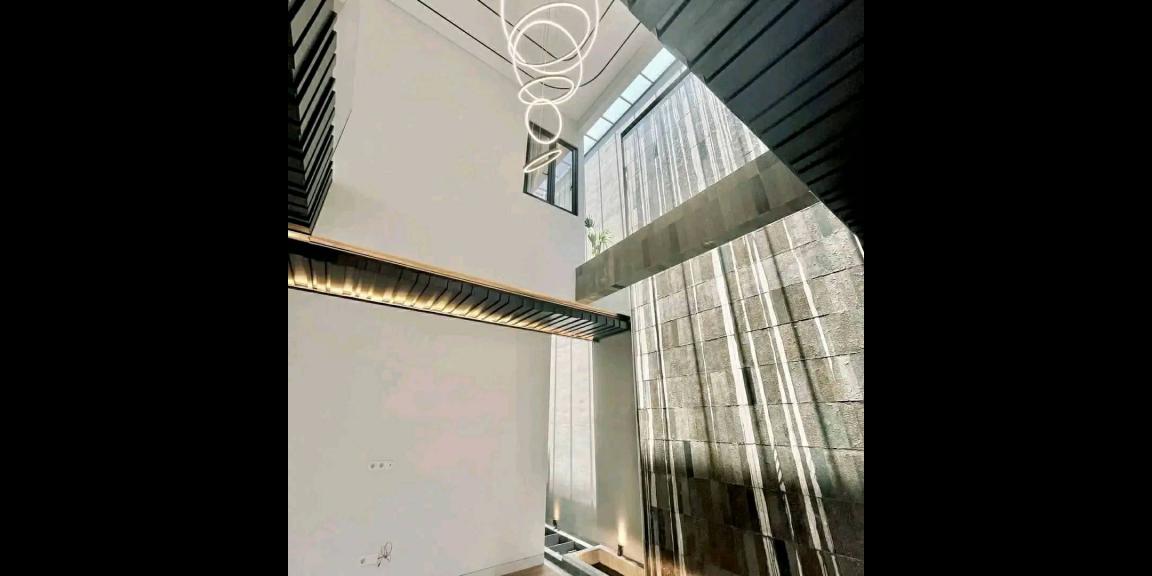 TURUN HARGA!!! Rumah Mewah Baru Gress Siap Huni Lokasi Manyar Kertoardi Sukolilo Surabaya TURUN HARGA!!! Rumah Mewah Baru Gress Siap Huni Lokasi Manyar Kertoardi Sukolilo Surabaya