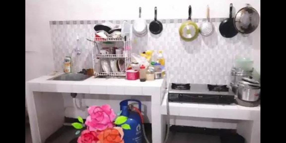 Jual Rumah SHM di Darmo Baru Barat Kota Surabaya Jual Rumah SHM di Darmo Baru Barat Kota Surabaya