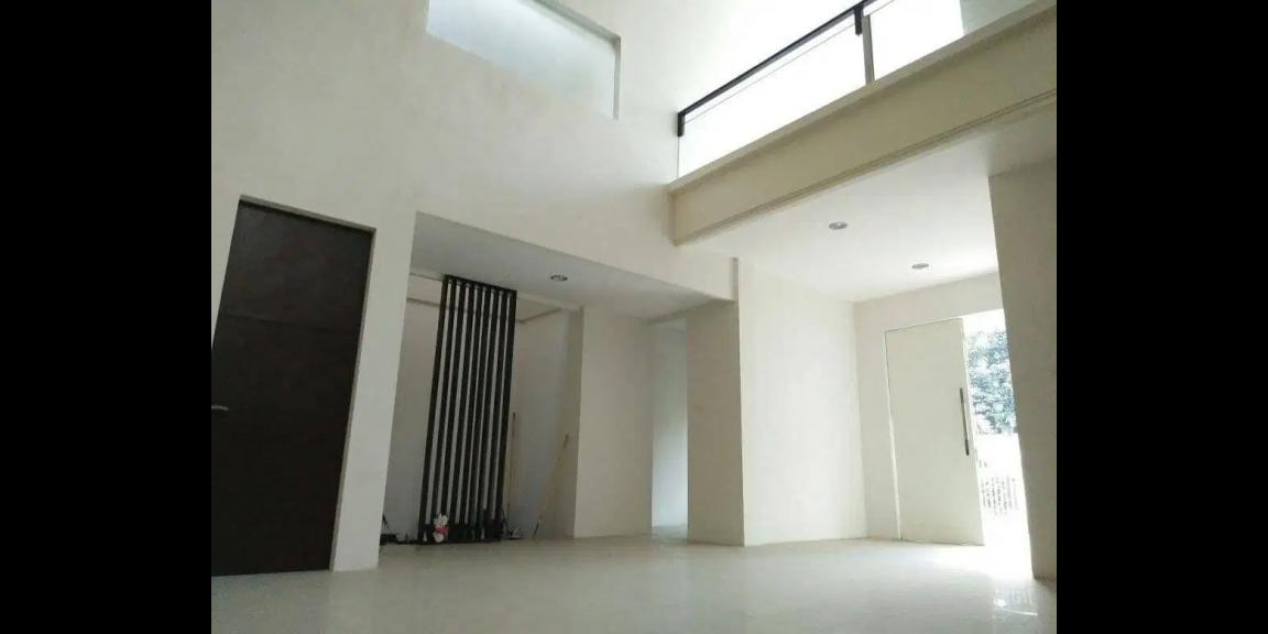 Jual Rumah Baru Gress Nginden Intan Barat Sangat Bagus Jual Rumah Baru Gress Nginden Intan Barat Sangat Bagus