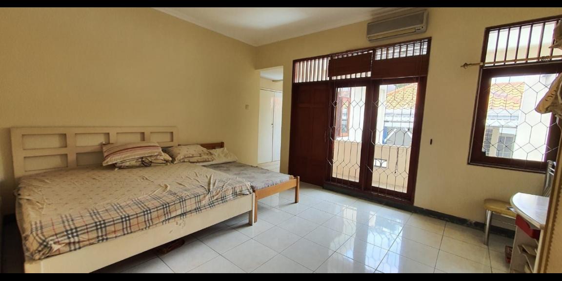 Jual Rumah Mewah 2 Lantai Luas di kawasan Villa Sentra Raya Citraland Jual Rumah Mewah 2 Lantai Luas di kawasan Villa Sentra Raya Citraland