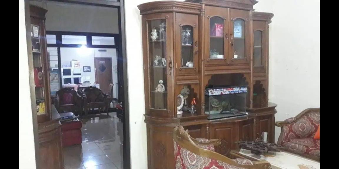 Jual Rumah Siap Huni di Rungkut Asri Timur Kota Surabaya Jual Rumah Siap Huni di Rungkut Asri Timur Kota Surabaya