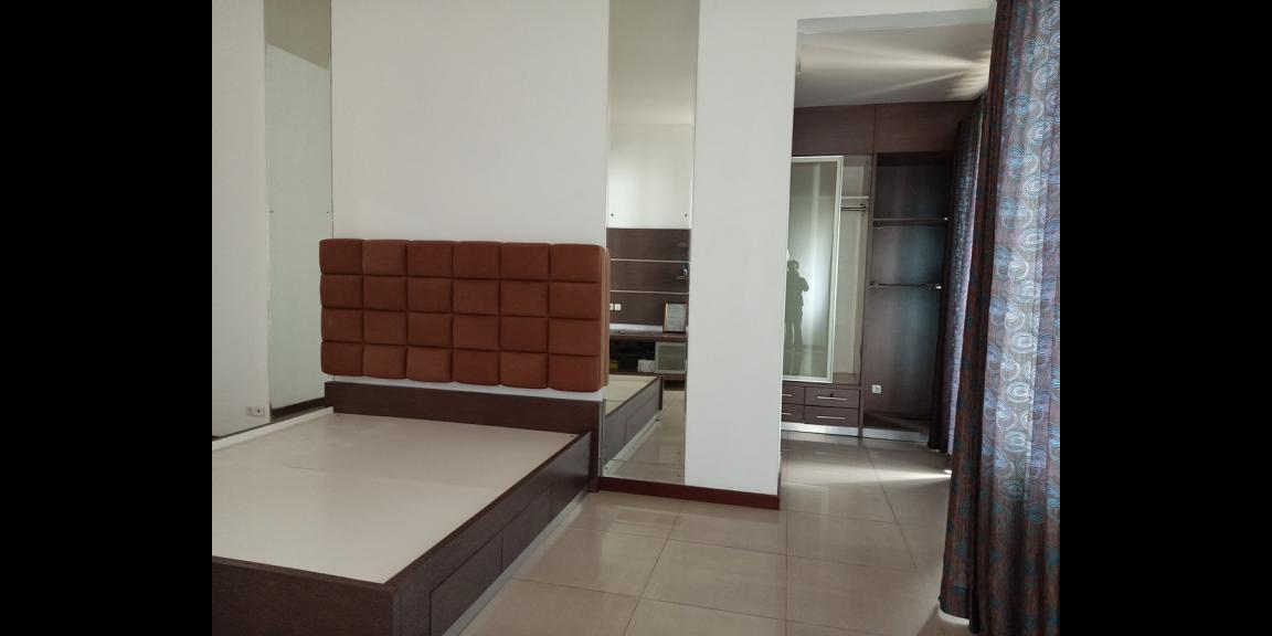 Rumah Mewah Minimalis Strategis di Kertajaya Indah Regency Rumah Mewah Minimalis Strategis di Kertajaya Indah Regency