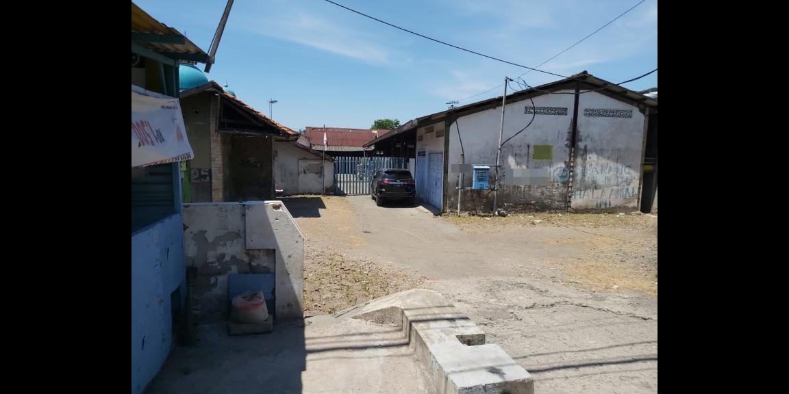 Gudang Bekas Pabrik di Raya Gunungsari Kota Surabaya Gudang Bekas Pabrik di Raya Gunungsari Kota Surabaya