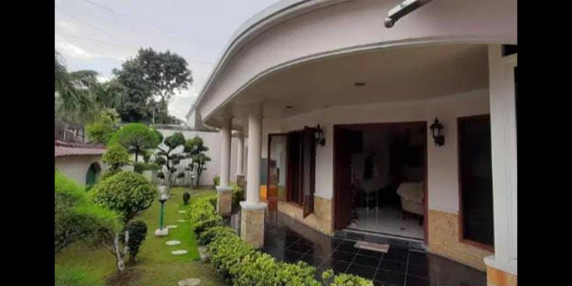 Rumah Mewah Jalan Prapen Indah Daerah Tenggilis Mejoyo Rumah Mewah Jalan Prapen Indah Daerah Tenggilis Mejoyo