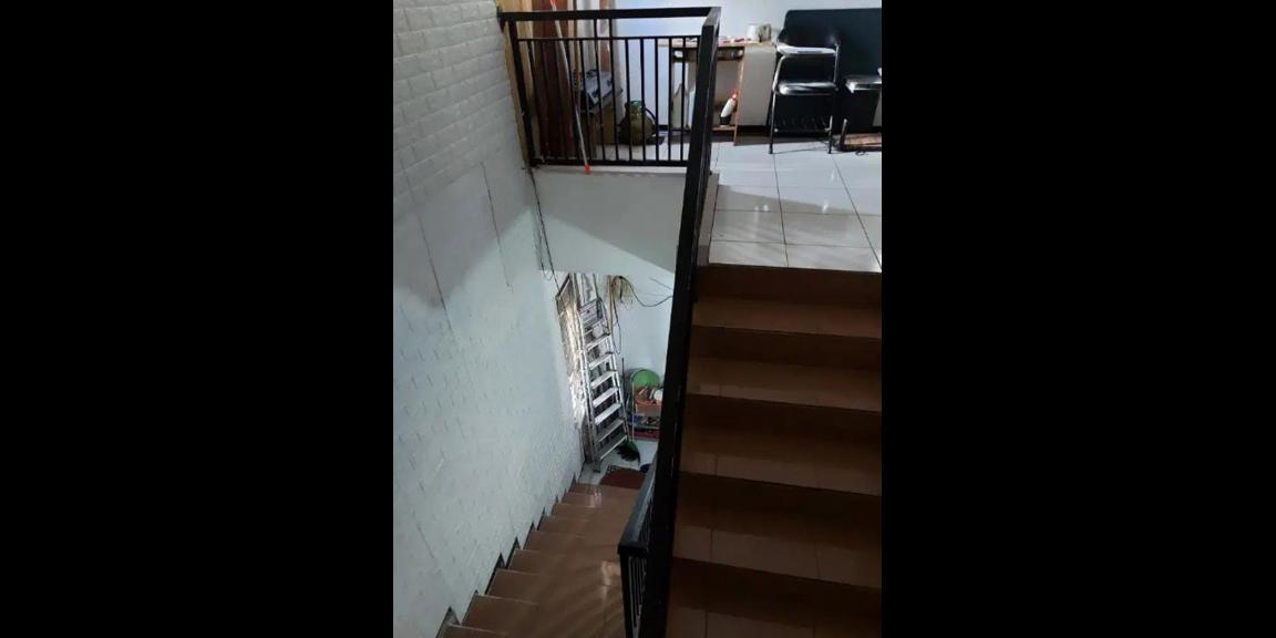 Jual Ruko Aktif di Jalan Raya Semolowaru Kota Surabaya Jual Ruko Aktif di Jalan Raya Semolowaru Kota Surabaya