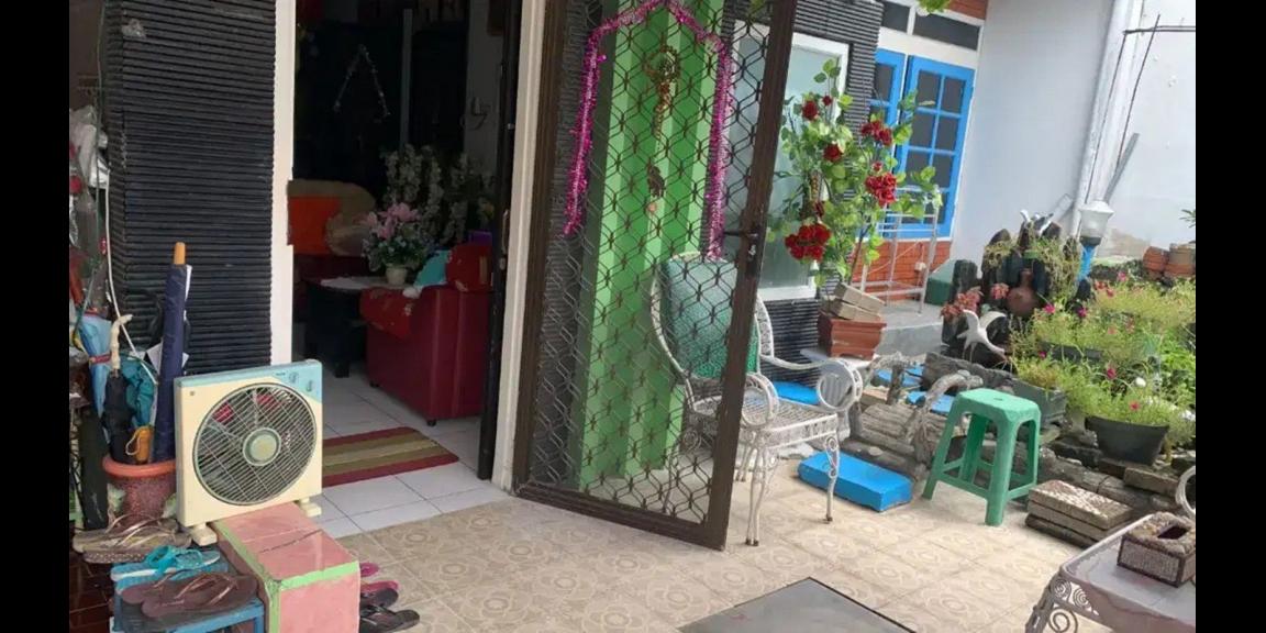 Rumah Daerah Rungkut Tengah di Rungkut Mapan Barat Rumah Daerah Rungkut Tengah di Rungkut Mapan Barat