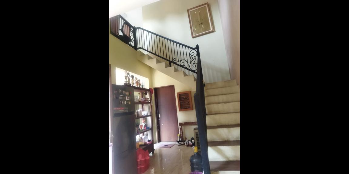 Rumah BU 3 Lt Siap Huni Bisa Cash Tempo di Cijantung Rumah BU 3 Lt Siap Huni Bisa Cash Tempo di Cijantung