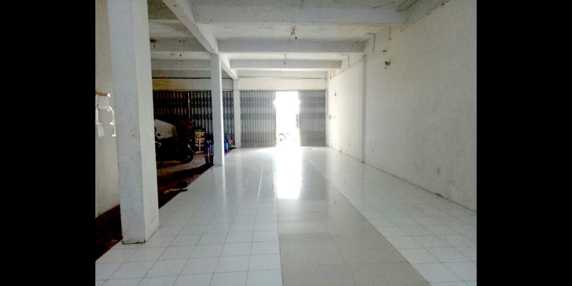 Ruko Ahmad Yani Megamall, Pontianak, Kalimantan Barat Ruko Ahmad Yani Megamall, Pontianak, Kalimantan Barat
